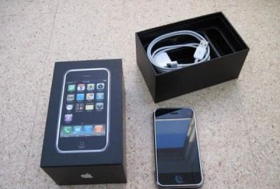 Лот: 875210. Фото: 1. Iphone 2G 16GB в коробке. Кнопочные мобильные телефоны