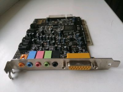 Лот: 14699360. Фото: 1. Звуковая карта sound blaster. Звуковые карты