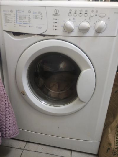 Лот: 20570203. Фото: 1. Стиральная машина indesit. Стиральные машины