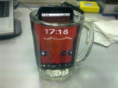 Лот: 2794678. Фото: 1. Motorola Defy. водо и пыле непроницаемый. Смартфоны