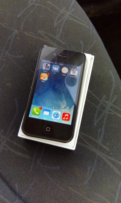 Лот: 6620991. Фото: 1. Iphone 4. Смартфоны