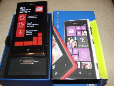 Лот: 2798291. Фото: 1. Nokia Lumia 720. Кнопочные мобильные телефоны