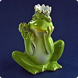 Лот: 10549540. Фото: 1. Фигурка "Царевна-лягушка", 11х9... Фигурки, статуэтки