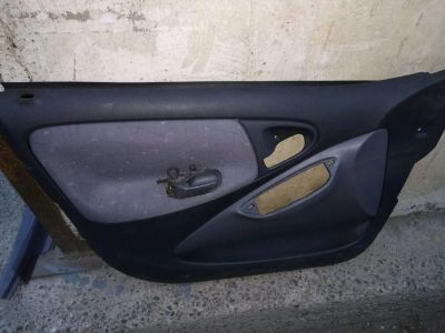 Лот: 13934638. Фото: 1. Обшивка двери toyota vitz 2000. Салон
