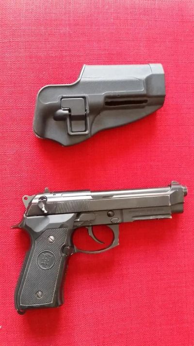 Лот: 11161988. Фото: 1. Страйкбол Beretta F92 KJW CO2. Пейнтбол, страйкбол
