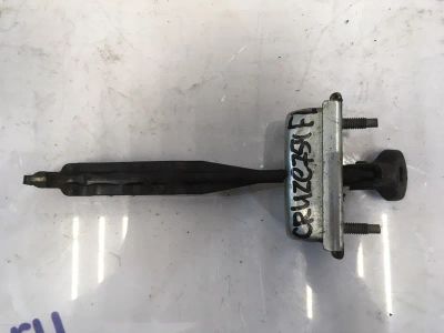 Лот: 21710675. Фото: 1. ограничитель двери Chevrolet Cruze... Кузов