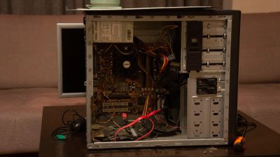 Лот: 17081350. Фото: 1. Не рабочий системный блок. Корпуса, блоки питания