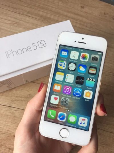 Лот: 8650551. Фото: 1. iphone 5s - 32gb. Смартфоны