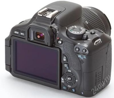 Лот: 2253570. Фото: 1. Продам зеркалку Canon eos 600D. Цифровые зеркальные