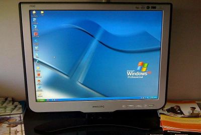 Лот: 10091436. Фото: 1. 19" монитор Philips 190C. ЖК-мониторы