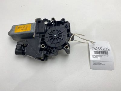 Лот: 21111938. Фото: 1. Мотор стеклоподъемника Audi A8... Кузов