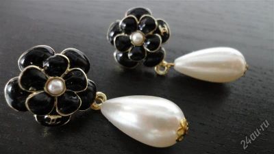 Лот: 1560016. Фото: 1. Серьги Chanel. Цветы. Серьги, каффы
