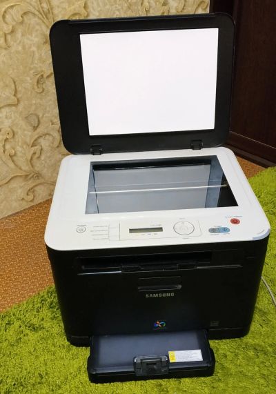Лот: 14298730. Фото: 1. Цветное МФУ Samsung CLX-3185. МФУ и копировальные аппараты