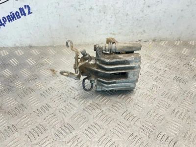 Лот: 25404388. Фото: 1. суппорт тормозной Skoda Octavia... Тормозная система