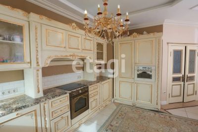 Лот: 25299147. Фото: 1. 4-комн. квартира , Красноярск... Квартиры, студии