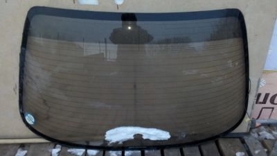 Лот: 10968046. Фото: 1. Стекло заднее Nissan. Кузов
