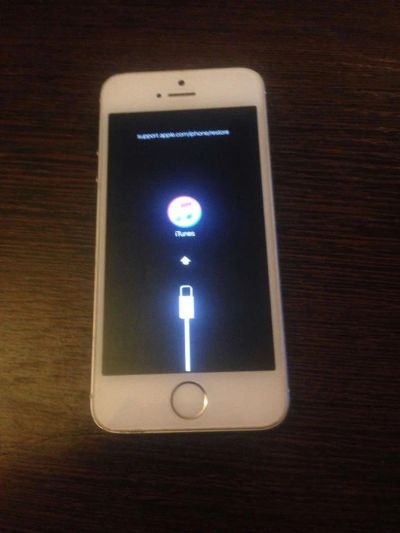 Лот: 9313171. Фото: 1. продам айфон 5S ( Iphone 5S) 16... Смартфоны