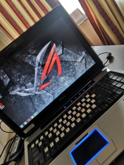 Лот: 18345060. Фото: 1. Игровой ноутбук Asus. Клавиатуры для ноутбуков