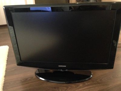 Лот: 3519887. Фото: 1. ЖК Телевизор Samsung LE-32R81B. Телевизоры