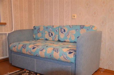 Лот: 2553320. Фото: 1. продам детский диван срочно. Кресла, пуфы