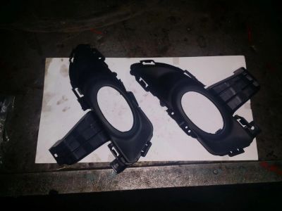 Лот: 4941099. Фото: 1. пластик от противотуманок Mazda... Оптика и освещение