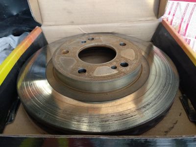 Лот: 14023336. Фото: 1. Тормозные диски передние Nissan... Тормозная система