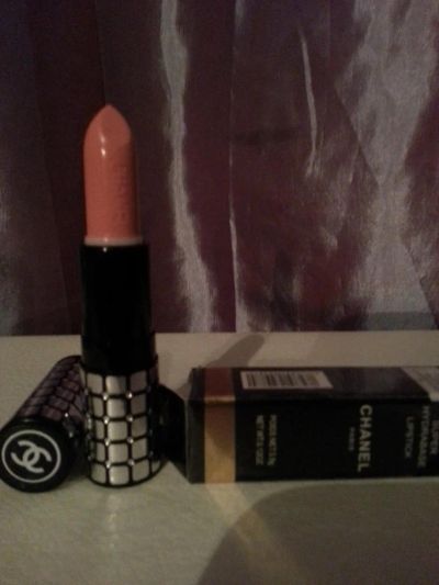 Лот: 6515635. Фото: 1. Chanel помада Chanel Rouge A Levres... Макияж