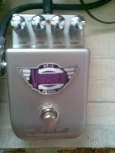 Лот: 857589. Фото: 1. Marshall VT-1. Гитарные эффекты и комбоусилители