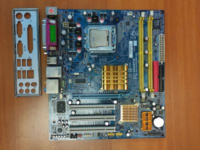 Лот: 18379979. Фото: 1. Материнская плата Gigabyte GA-945GZM-S2... Материнские платы