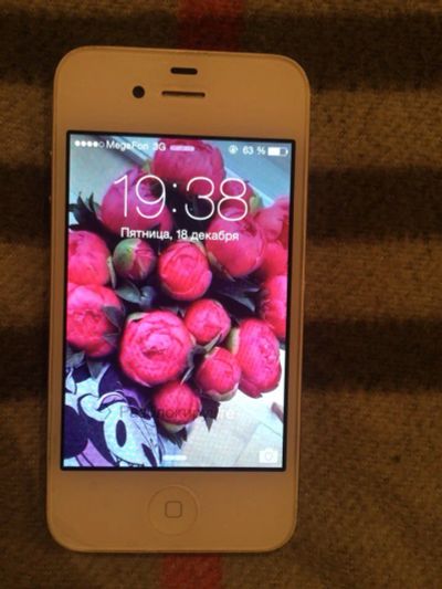 Лот: 6640239. Фото: 1. Продам Apple iphone 4 на 8 gb. Смартфоны