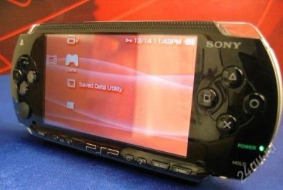 Лот: 2071853. Фото: 1. PSP 2006 Slim&Lite Piano Black... Игровые приставки, консоли