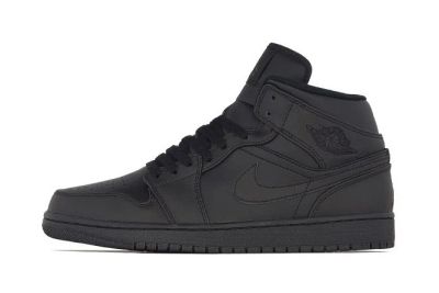 Лот: 8322020. Фото: 1. Nike Air Jordan кросcoвки (40-44... Кеды, кроссовки, слипоны