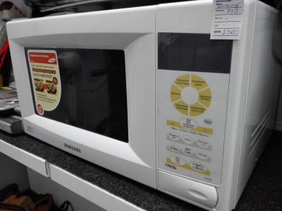 Лот: 9201504. Фото: 1. Микроволновка микроволновая печь... Микроволновки, мини-печи