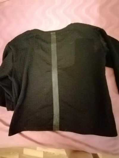 Лот: 15179999. Фото: 1. Кофта женская черная 46 размер. Блузы, рубашки