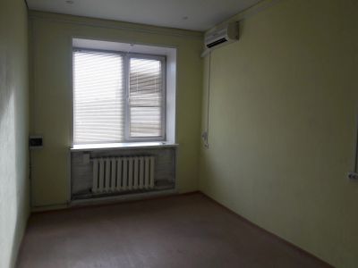 Лот: 15569374. Фото: 1. Офисное помещение на Калинина... Нежилое