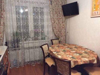Лот: 8993219. Фото: 1. Сдаётся 3-х комнатная квартира... Квартиры, студии