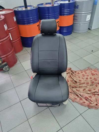Лот: 25777679. Фото: 1. Чехлы toyota premio toyota allion. Чехлы, коврики, оплетки руля