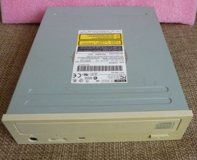 Лот: 17337242. Фото: 1. Винтажный TEAC CD-W552G (новый... Приводы CD, DVD, BR, FDD