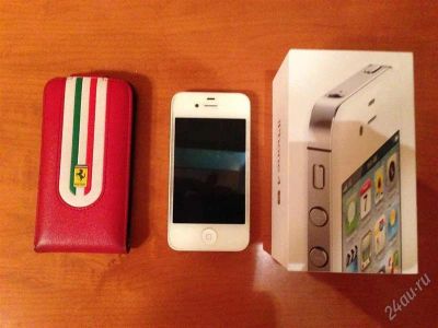 Лот: 2657729. Фото: 1. iphone 4s 16gb white +чехол+автомобильная... Смартфоны