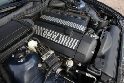 Лот: 4130196. Фото: 1. Двигатель BMW 525I E53 2001 год. Двигатель и элементы двигателя