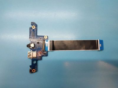 Лот: 17409278. Фото: 1. Б/У плата с разъемами USB Audio... Печатные платы