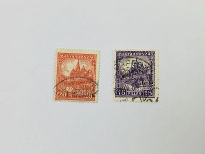 Лот: 23593671. Фото: 1. Церковь Святого Матьяша и бастион... Марки