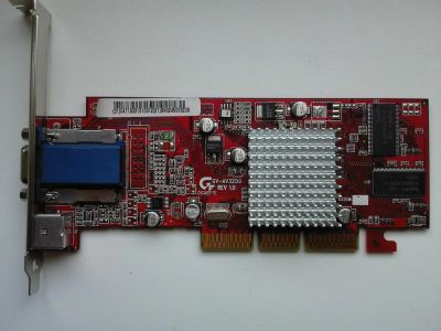 Лот: 4001811. Фото: 1. Видеокарта Gigabyte GV-AV32DG. Видеокарты