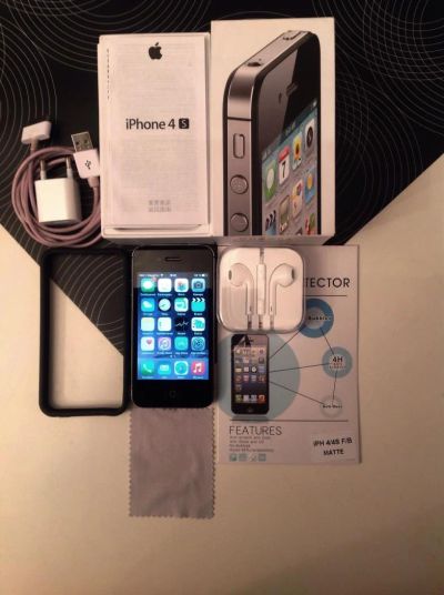 Лот: 4862083. Фото: 1. iPhone 4s Black 16gb Полный комплект... Смартфоны