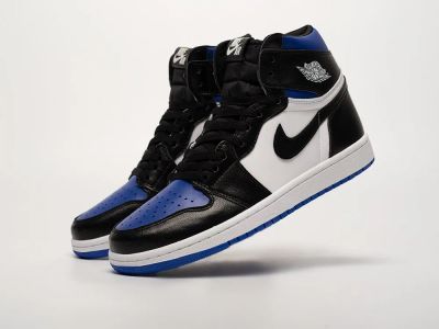 Лот: 17689431. Фото: 1. Кроссовки Nike Air Jordan 1 Mid. Кеды, кроссовки, слипоны