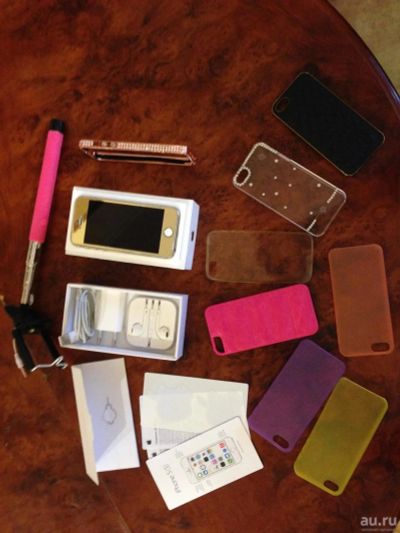 Лот: 8522967. Фото: 1. Продам iPhone 5s 16 Gb gold. Смартфоны