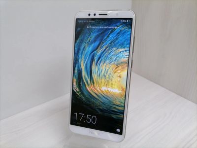 Лот: 16648117. Фото: 1. Смартфон Honor 7A Pro Black (AUM-L29... Смартфоны