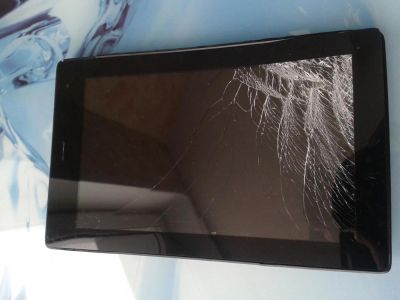 Лот: 9186031. Фото: 1. Планшет Megafon MF Login3T неисправен... Планшеты