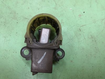 Лот: 22036432. Фото: 1. Щеткодержатель генератора Toyota... Другое (автозапчасти)