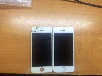 Лот: 10887931. Фото: 1. iphone 5s 16gb (описание) + старый... Смартфоны